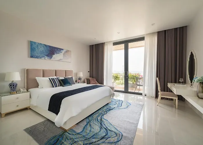 Tahagi Tuan Chau By Hofs Apartment