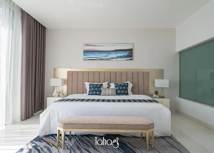 Tahagi Tuan Chau By Hofs Apartment *